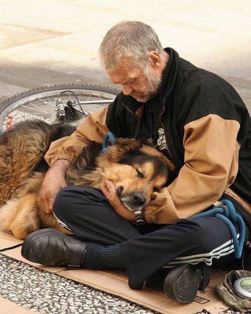 HE SAID, “I’LL EAT WHEN HE EATS”—AND THAT’S WHEN I STOPPED WALKING