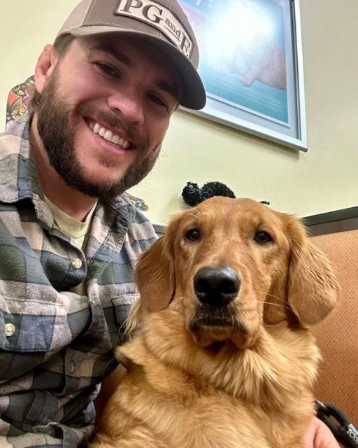 I BROUGHT HIM TO THE VET FOR A CHECKUP—AND LEFT WITH A QUESTION I WASN’T READY TO FACE